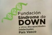 Cristina Maruri imparte clase al colectivo de adultos de la Fundación Síndrome de Down y otras discapacidades intelectuales del País Vasco